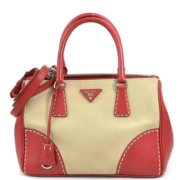 PRADA Beige Leather Bag - Picture 1 of 5